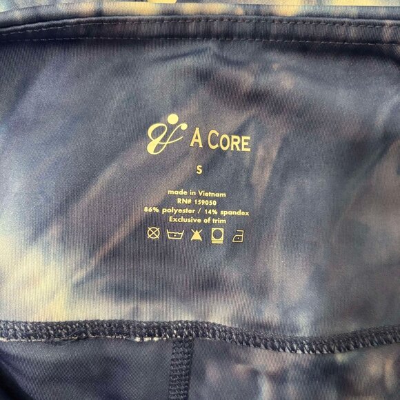 Women's Blue & White Tie-Dye Mesh Accented & Pocketed Leggings - Picture 6 of 6